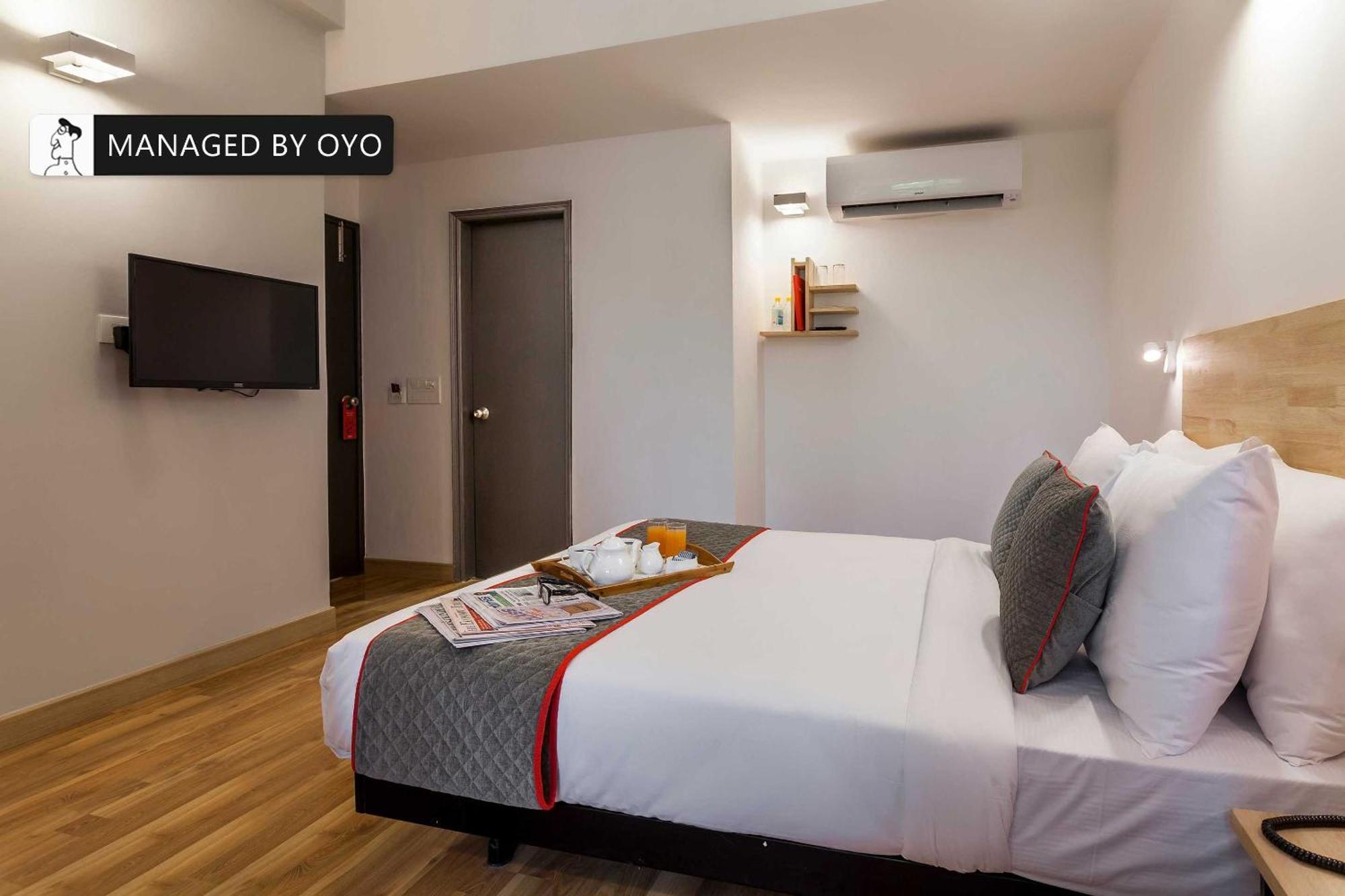 Hotel Gautam Residency New Delhi Buitenkant foto