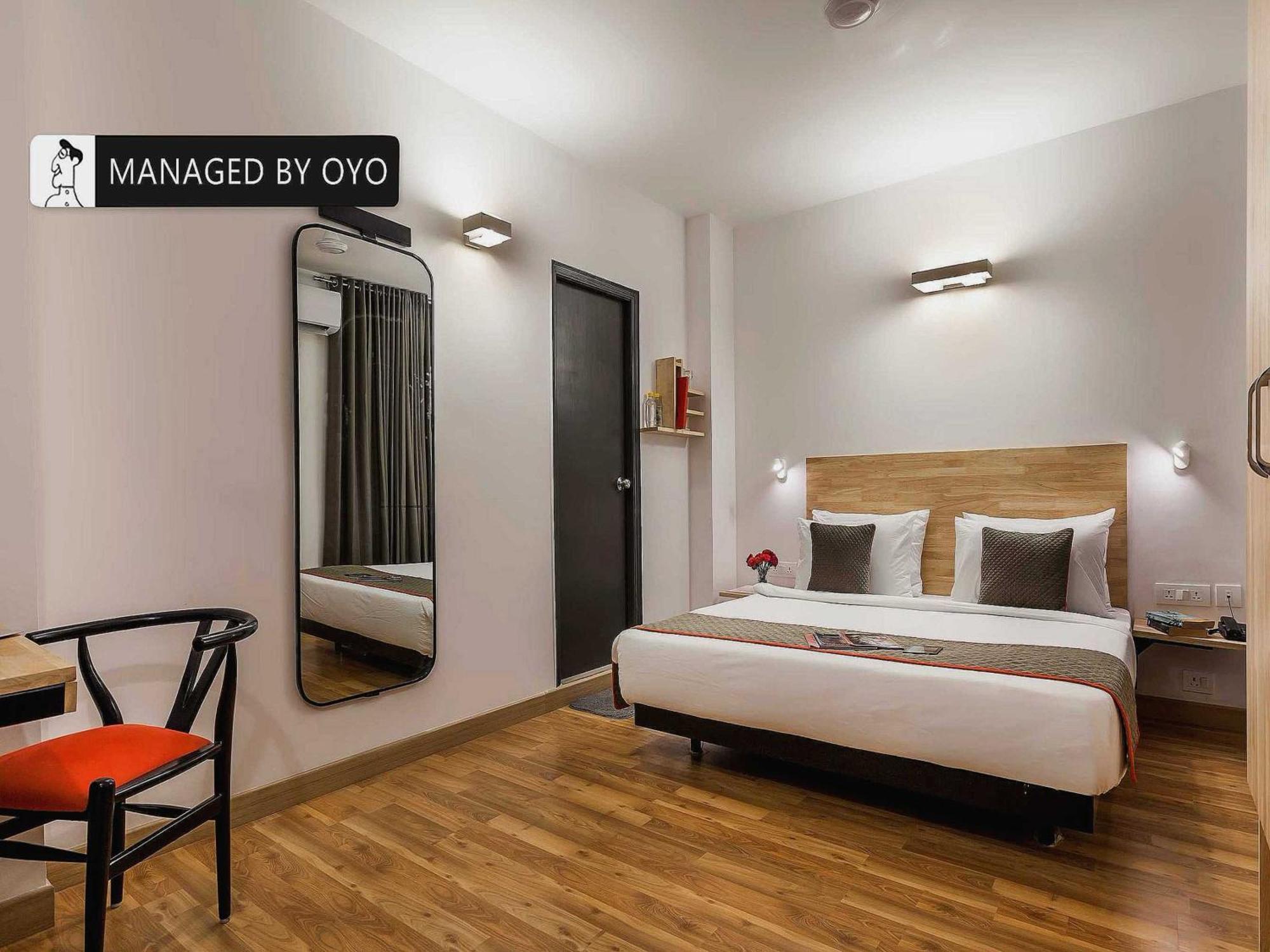 Hotel Gautam Residency New Delhi Buitenkant foto
