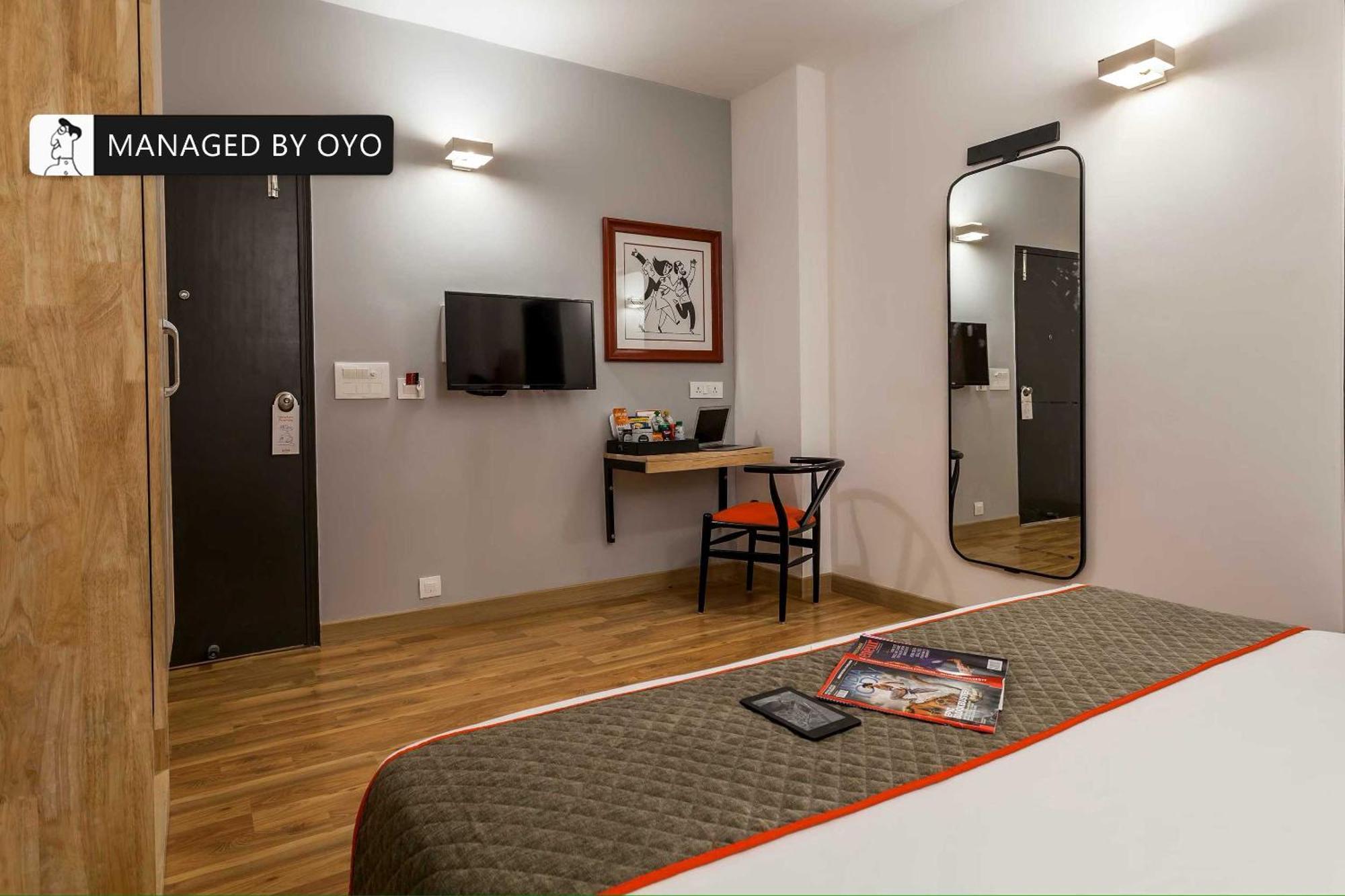 Hotel Gautam Residency New Delhi Buitenkant foto