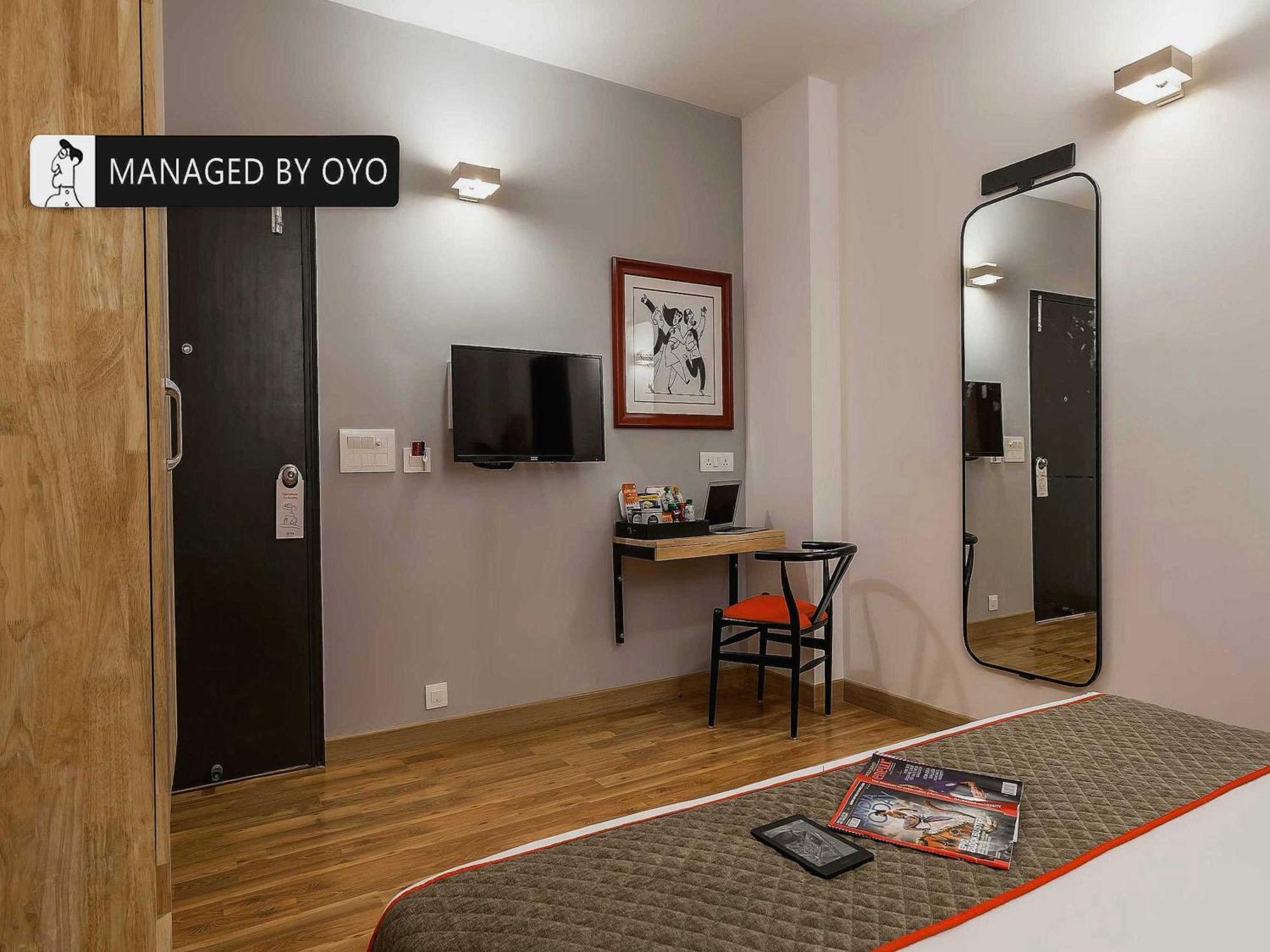 Hotel Gautam Residency New Delhi Buitenkant foto